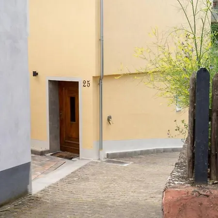 Klink Apartment *