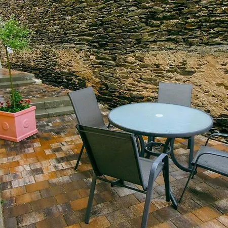 Klink Apartment Lieser